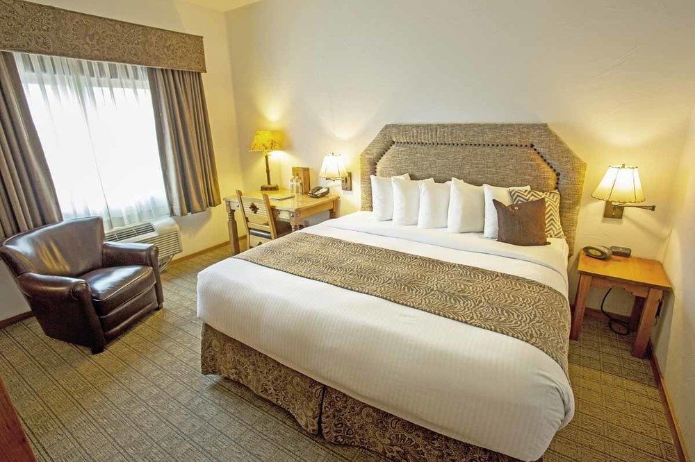 Table Mountain Inn Голден Экстерьер фото